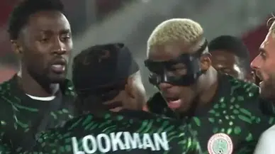 Osimhen–Lookman tartışması maça damga vurdu