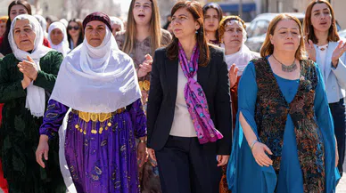 Bucak, Çınar’da 8 Mart açıklamasına katıldı