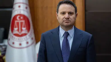 Bakan açıkladı: Sosyal medyaya artık kimlikle mi girilecek?
