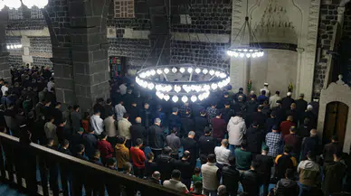 Diyarbakır’da Beraat Kandili dualarla idrak edildi