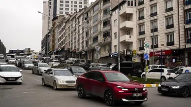 Türkiye'nin en kalabalık ilçesi neden bu kadar kalabalık?