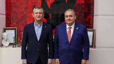 CHP'de şok istifa!