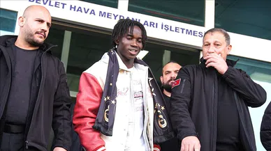 Galatasaray'ın yeni transferi İstanbul'a geldi!