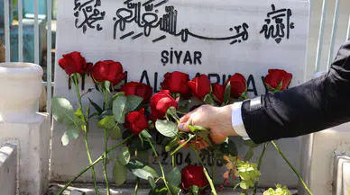 Kürt Müzisyen Hozan Şiyar Silvan’da Mezarı Başında Anıldı