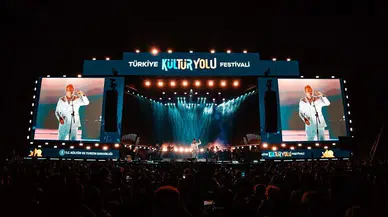 AKP'li Parlak: "Diyarbakır'daki bir festivalde neden Kürt sanatçı yok?”