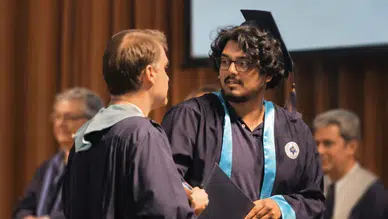 Boğaziçi'nde Fotoğraf Çektirmeyi Reddeden Öğrenciye Diploması Verilmedi