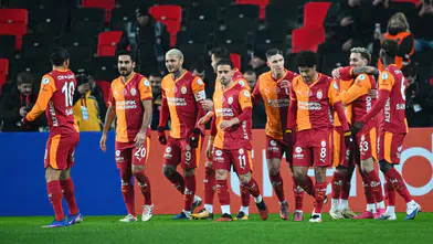 Beş gollü Süper Kupa'da Galatasaray finalde
