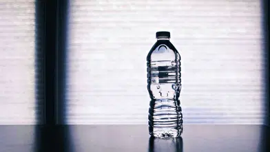Bir şişe suyu öyle bir fiyata sattı ki bakanlıktan ceza yedi