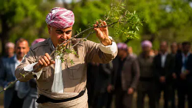 Omuz Omuza Bir Yaşam: Kürt Kültüründe Govend