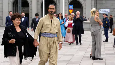 İsveç Parlamentosu’na Kürt vekil: Yemin törenine şal û şapikle katıldı
