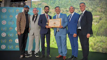 “Dünyanın En İyi 100 Hekimi” listesinde bir Kürt hekim