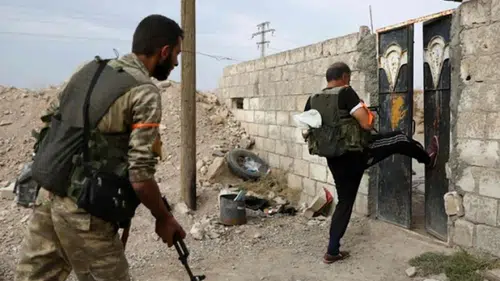 Halep’te Kürt Evlerine Baskın: İki Yurttaş Alıkonuldu