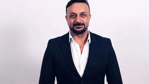 Mirza Edis: “Ana dilde eğitim Suriye'de barışın ön şartı”