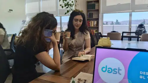 Bakü'de Kürt dili ve kültürü için "Dest" İnisiyatifi kuruldu