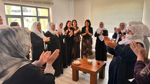 Pervin Buldan’dan Van’da Barış Anneleri’ne mesaj: “Artık somut adımlar atılacak"”