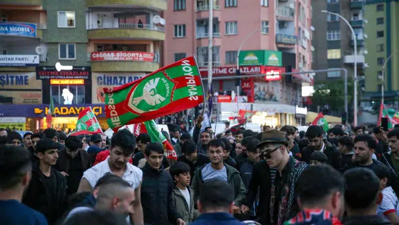 Amedspor'un Şampiyonluğunu Sadece Bir Büyük Kulüp Kutlamadı