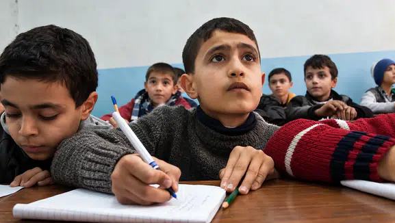 Esenyurt’ta yaklaşık 1.000 öğrenci Kürtçeyi seçti, öğretmen atanmadı