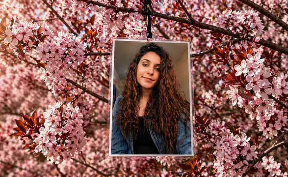 Gülistan Doku’nun Fotoğrafları Dersim'de Bahar Dallarında