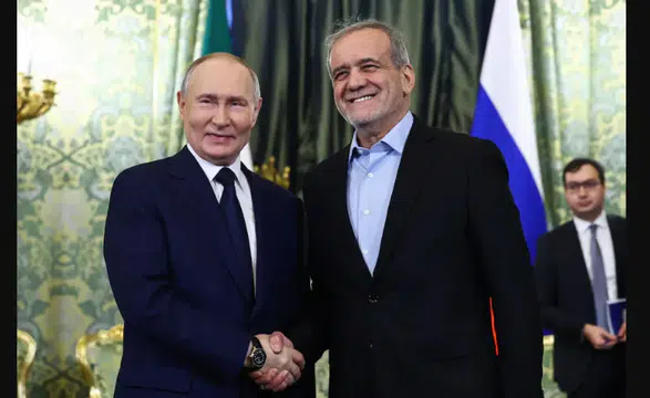 Putin: "İran'ın Menfaati İçin Elimizden Gelen Her Şeyi Yapacağız"