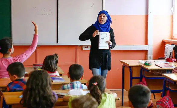 Suriye Kürtçe eğitim için Artuklu Üniversitesi ile temasta