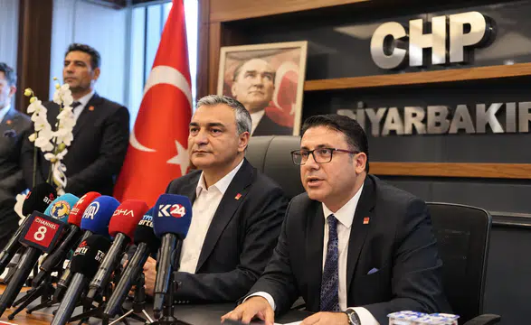 CHP'den Diyarbakır’da süreç mesajı: “Silahların susması sadece başlangıç”