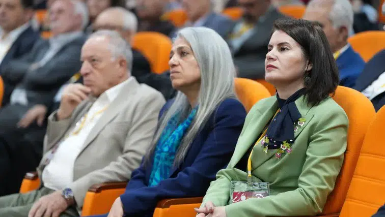 Diyarbakır’dan Birlik Çağrısı: "Barış Süreci Yasal Aşamaya Geçsin"