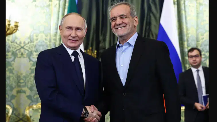 Putin: "İran'ın Menfaati İçin Elimizden Gelen Her Şeyi Yapacağız"