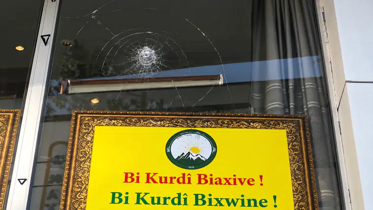 Kürt dil derneğine silahlı saldırı: 1 kişi gözaltında