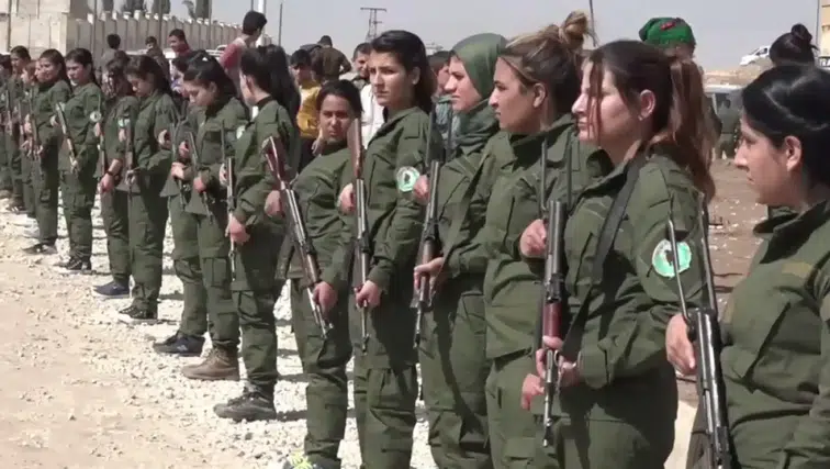 Kobani’de iki Kürt kadın komutan emniyet birimlerinin başına getirildi
