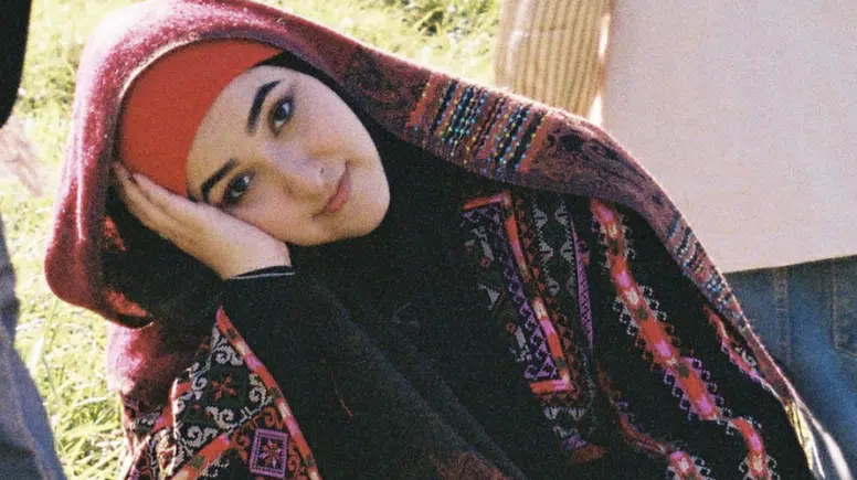 Gurbette Bir Filistinli Rapçi: Sereen