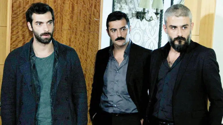 Poyraz Karayel'in ünlü oyuncusu hayatını kaybetti!