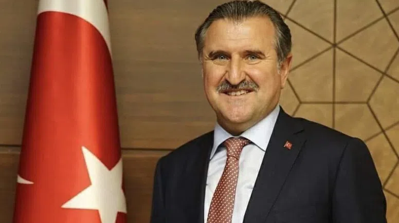 Bakan açıkladı: Sevgi bedava