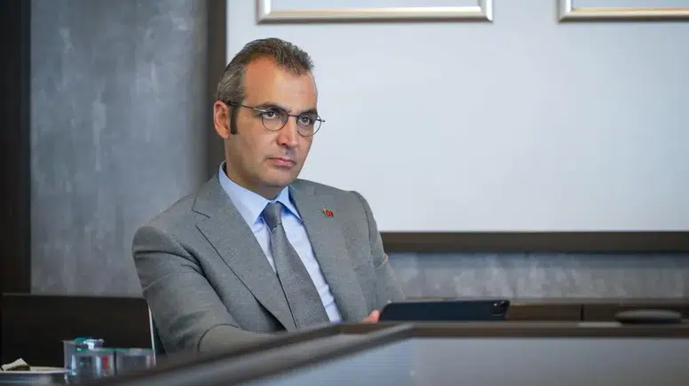 Resul Emrah Şahan: Müteahhitlerin Değil Kamunun Yanındayım