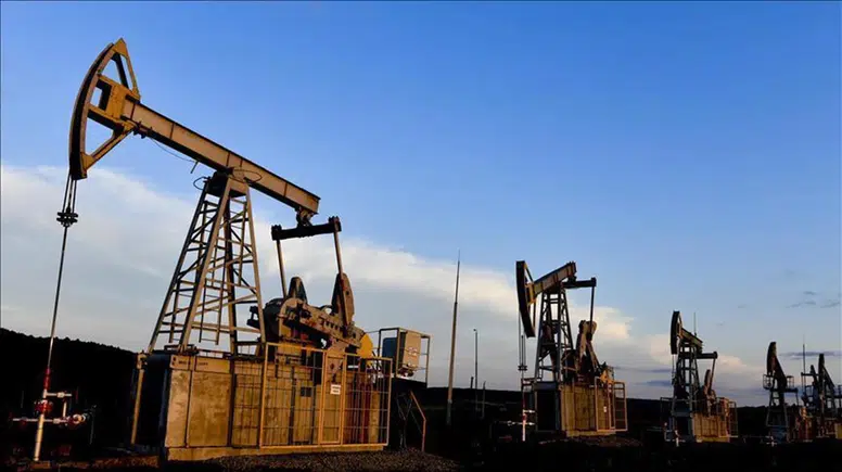 Ortadoğu gerilimi petrolü uçurdu: Brent 80 doların üzerinde
