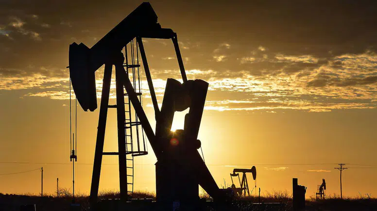 Ortadoğu gerilimi petrolü vurdu: Brent petrol 85 doları aştı