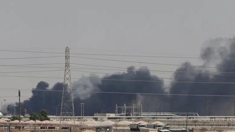 Suudi Arabistan duyurdu: Şeybe Petrol Sahası’nı hedef alan 12 İHA düşürüldü