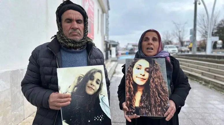Anne Bedriye Doku’dan Adliye Önünde Çağrı: "Gülistanlar Ölmesin"