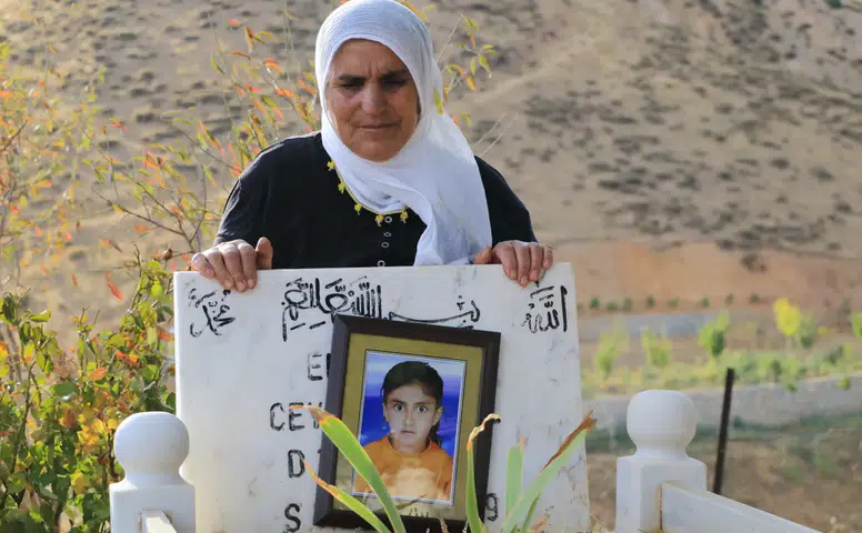 23 Nisan Çocuk Bayramı'nda Devletin Kürt çocukları karnesi