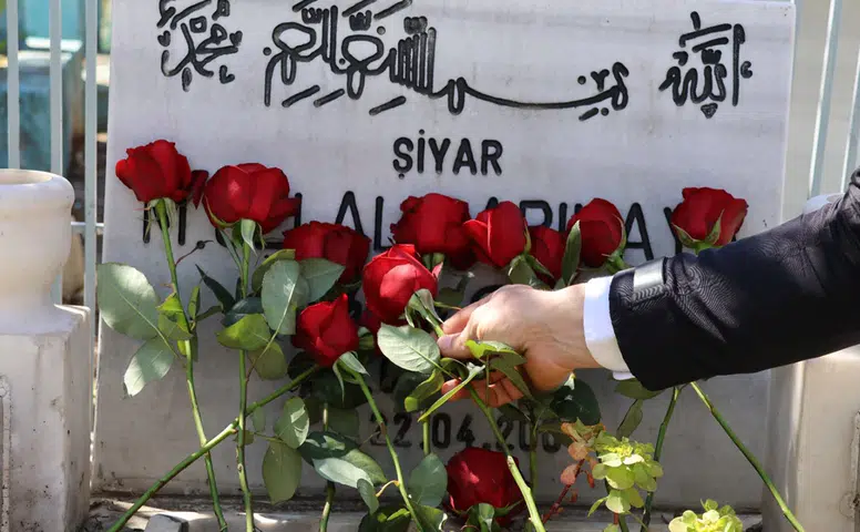 Kürt Müzisyen Hozan Şiyar Silvan’da Mezarı Başında Anıldı