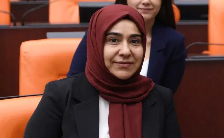 Kürtçe Müzik Dinleyen İşçilere Saldırı Meclis Gündeminde