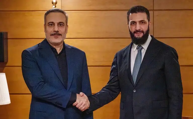 Şara ve Fidan Antalya'da Bir Araya Geldi