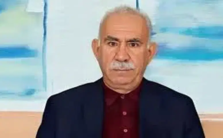 Öcalan: "Davul Boynumda ve Her Gelen Vuruyor"