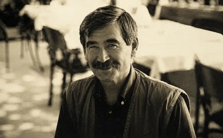 Kavganın Şairi Ahmet Telli Kimdir?
