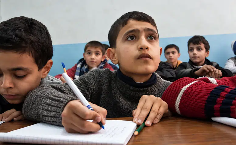 Esenyurt’ta yaklaşık 1.000 öğrenci Kürtçeyi seçti, öğretmen atanmadı