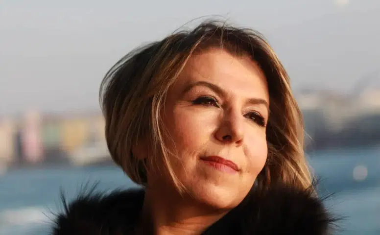 18 yıl sonra Türkiye’ye dönen Kürt yazar Suzan Samancı havalimanında gözaltına alındı