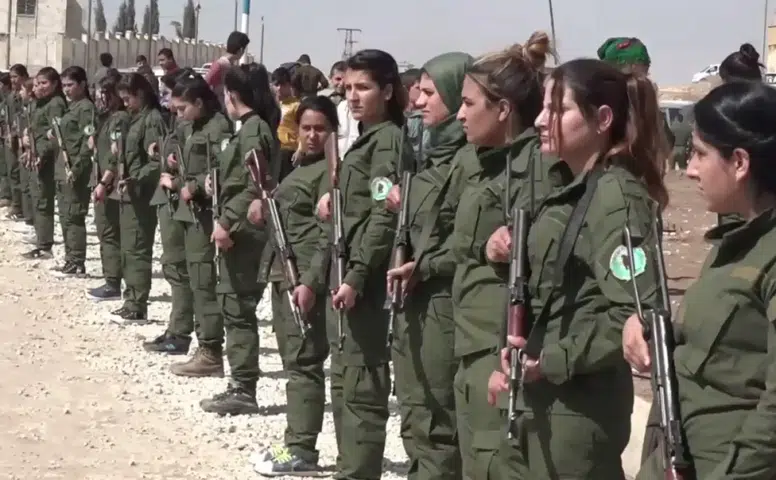 Kobani’de iki Kürt kadın komutan emniyet birimlerinin başına getirildi