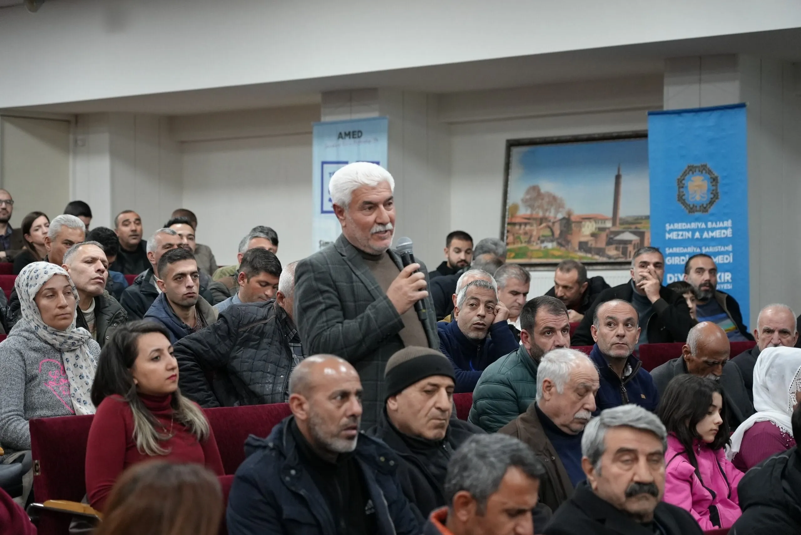 Diyarbakirda Halk Bulusmasi Es Baskanlar Yurttaslarla Bir Araya Geldi 1