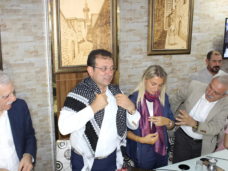 Sur Esnafını Ziyaret Sevgi Ve Gerilim.-1