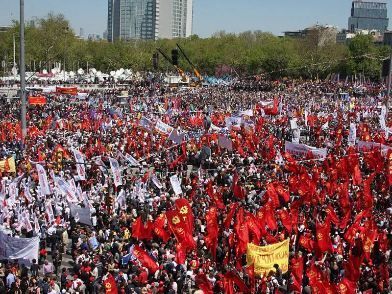 1 Mayıs Uluslararası Birlik Ve Mücadele Günü Oldu