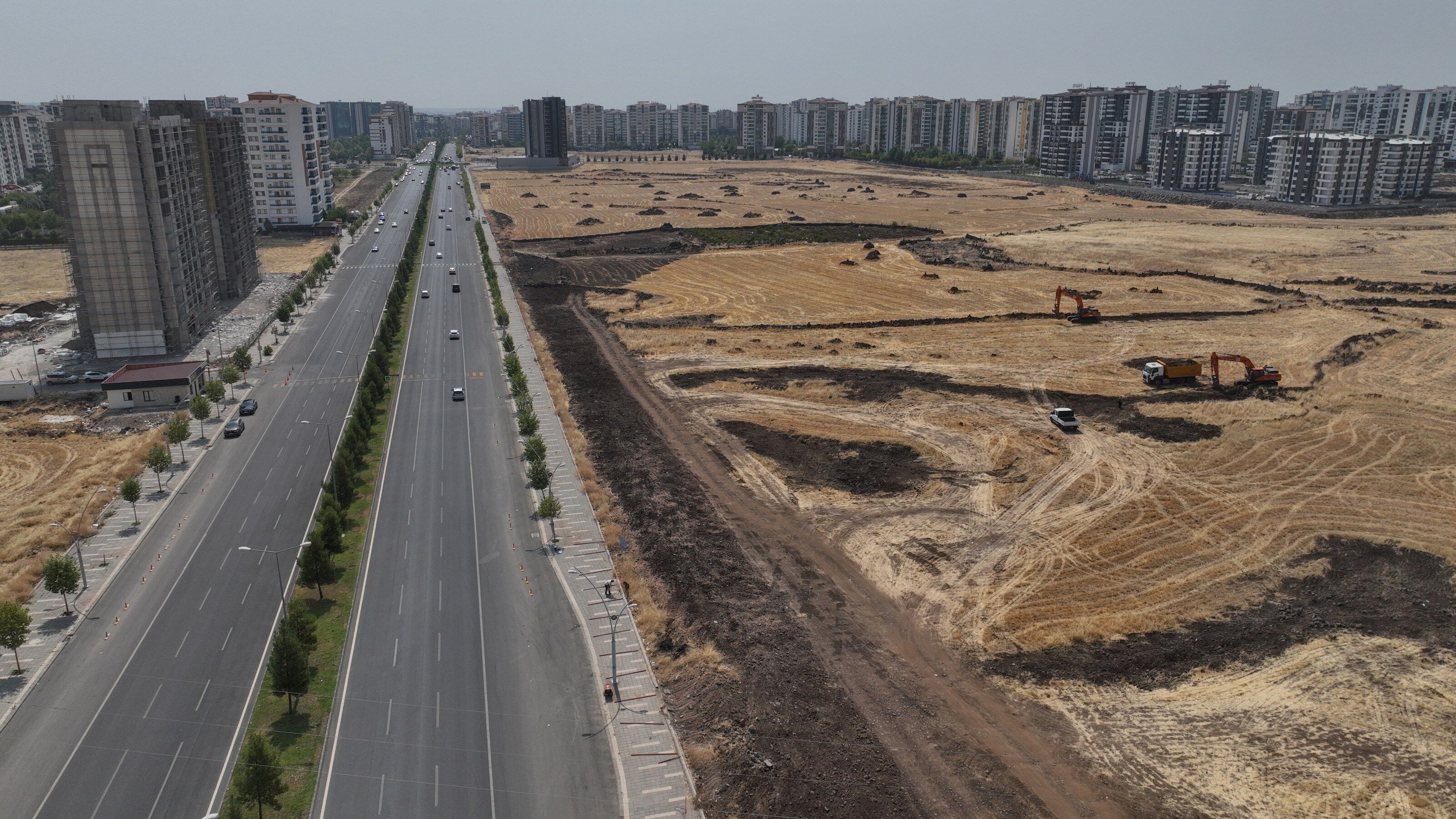 D J I 0843 3200X1800